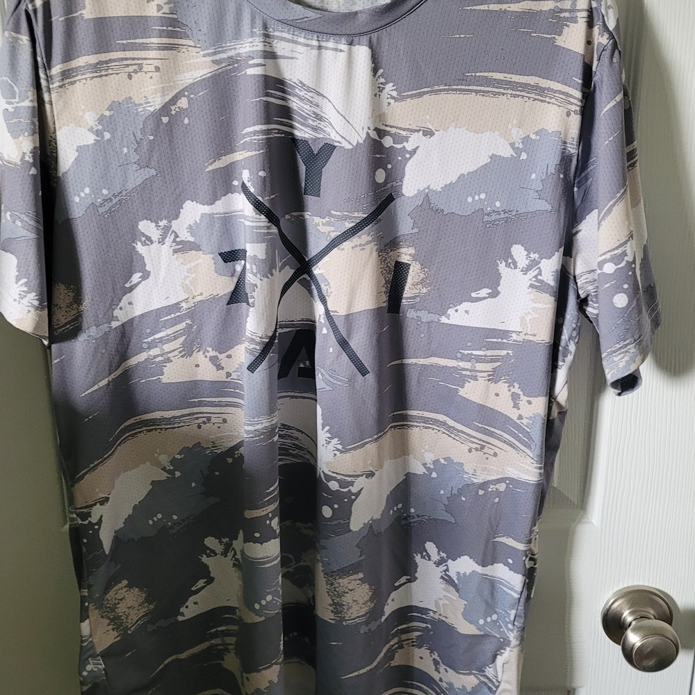 Abstract Gray and Cream T-Shirt